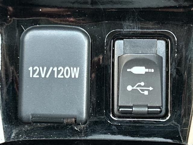 Toyota PRIUS 2018 7023304-11