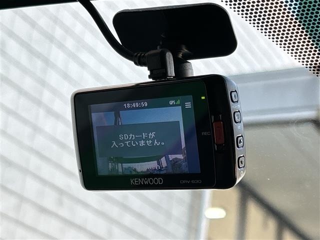 Toyota PRIUS 2018 7023304-19