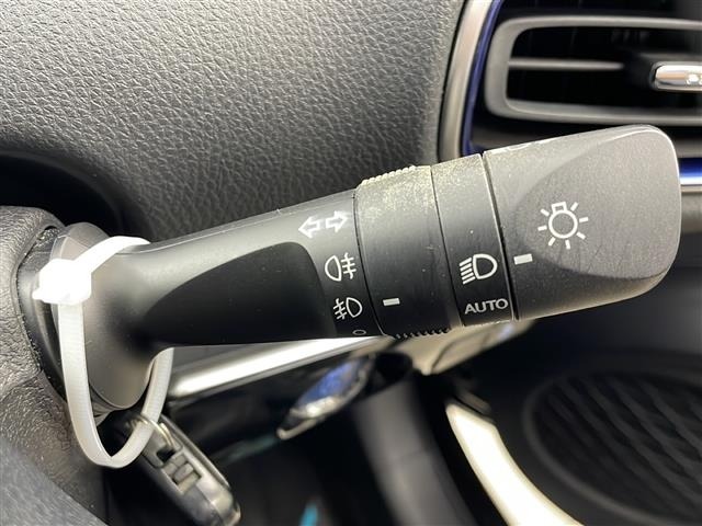 Toyota PRIUS 2021 7023324-11