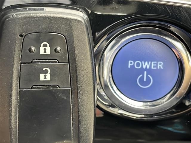 Toyota PRIUS 2021 7023324-20