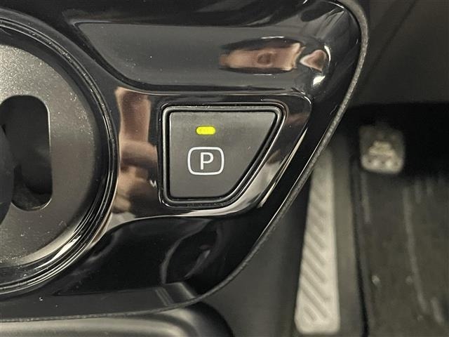 Toyota PRIUS 2021 7023338-20