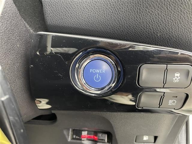 Toyota PRIUS 2021 7023338-4