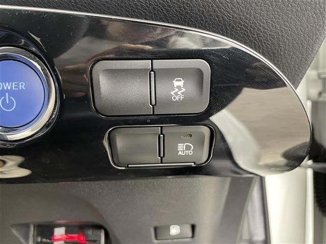 Toyota PRIUS 2021 7023338-6