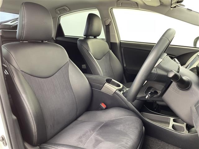 Toyota PRIUS 2013 7023339-1