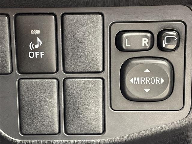 Toyota PRIUS 2013 7023339-18