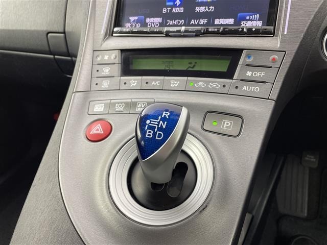 Toyota PRIUS 2013 7023339-20