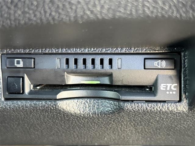 Toyota PRIUS 2021 7023341-19