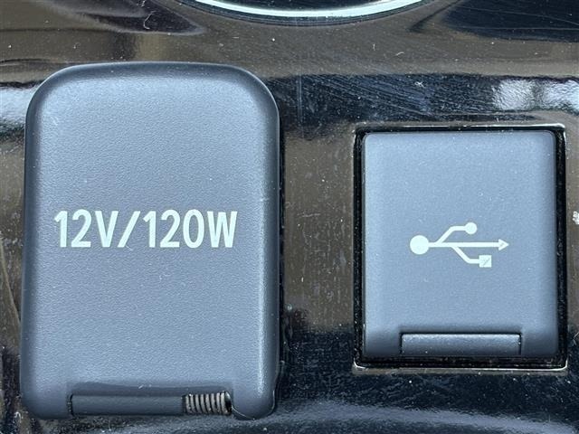 Toyota PRIUS 2021 7023341-4