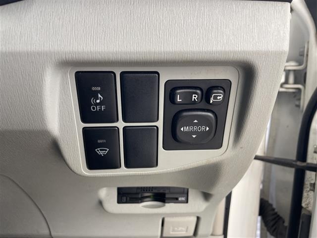 Toyota PRIUS 2012 7023353-1