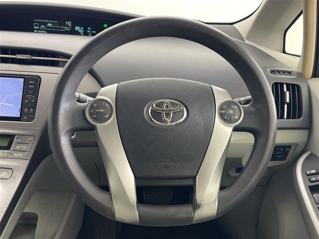 Toyota PRIUS 2012 7023353-16