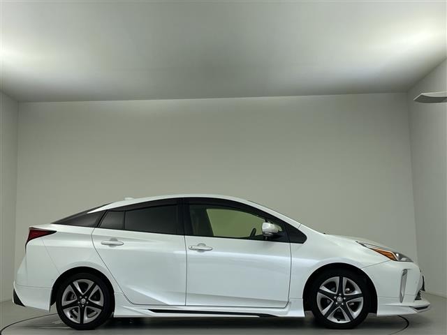 Toyota PRIUS 2021 7023399-14