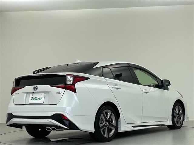 Toyota PRIUS 2021 7023399-2