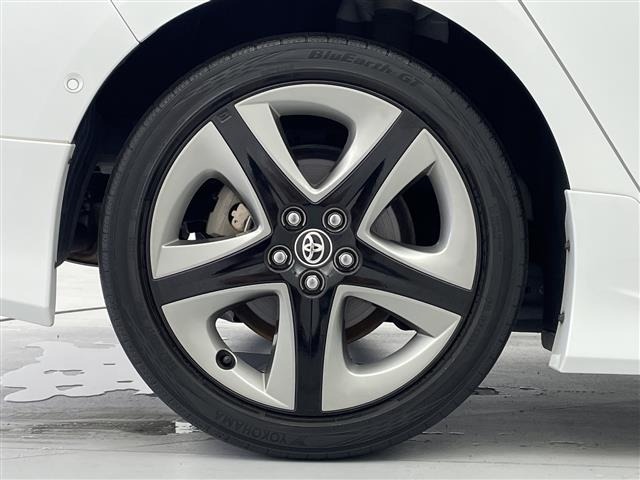 Toyota PRIUS 2021 7023399-4