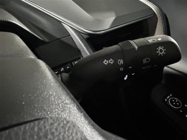 Toyota PRIUS 2025 7023406-9