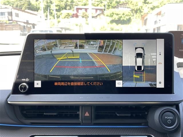 Toyota PRIUS 2024 7023408-12