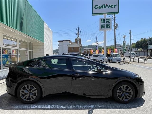 Toyota PRIUS 2024 7023408-22