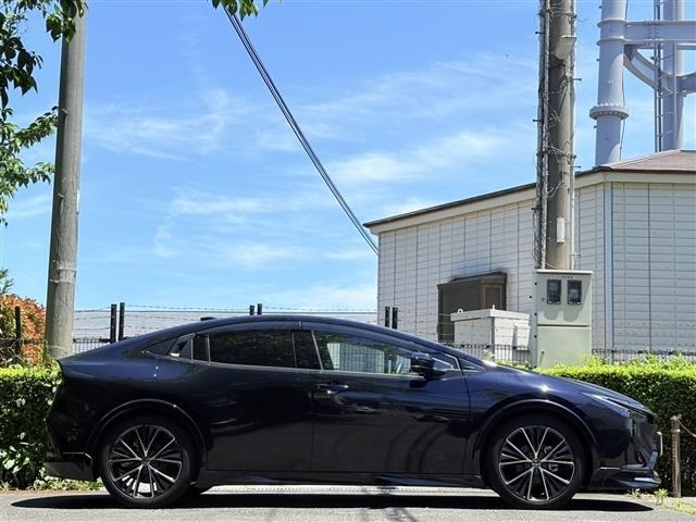 Toyota PRIUS 2025 7023412-3