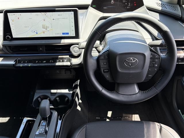Toyota PRIUS 2025 7023412-4