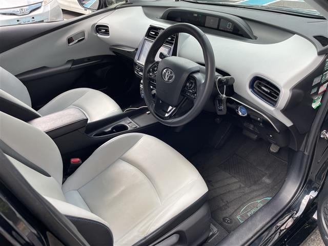 Toyota PRIUS 2020 7023419-6