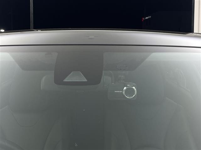 Toyota PRIUS 2022 7023445-17