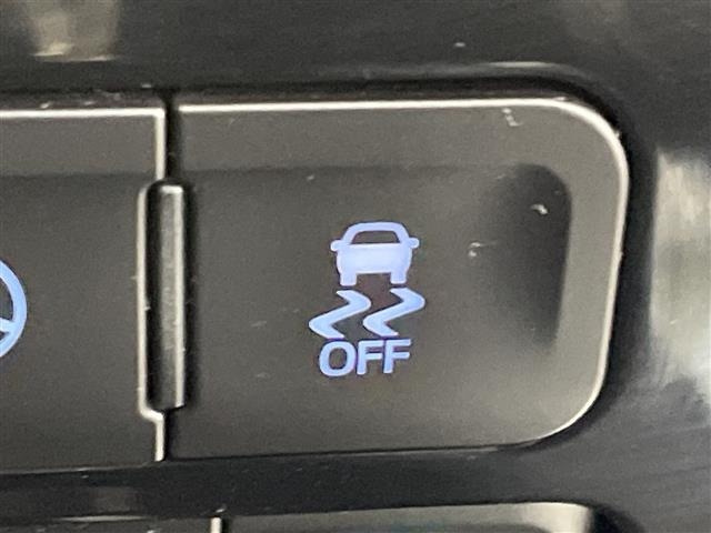 Toyota PRIUS 2020 7023463-5