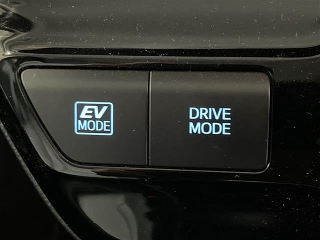 Toyota PRIUS 2020 7023469-11