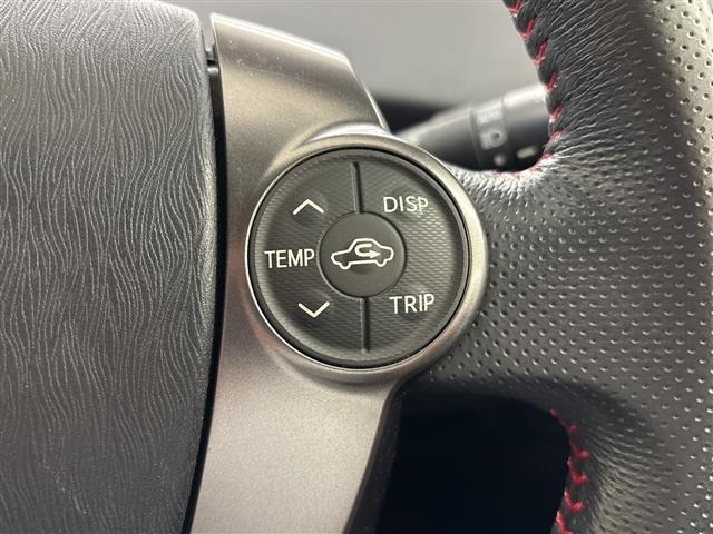 Toyota PRIUS 2012 7023517-1