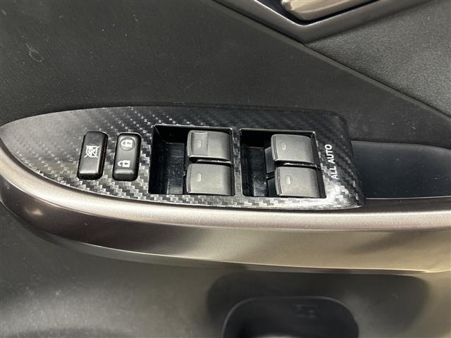 Toyota PRIUS 2012 7023517-12