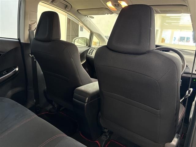 Toyota PRIUS 2012 7023517-6