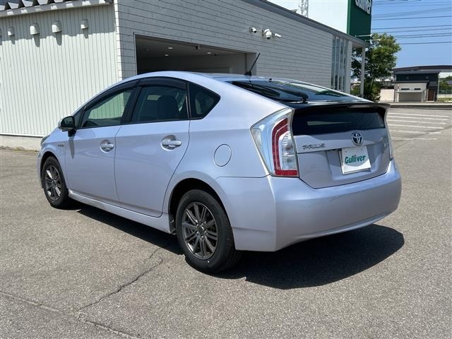 Toyota PRIUS 2014 7023557-1