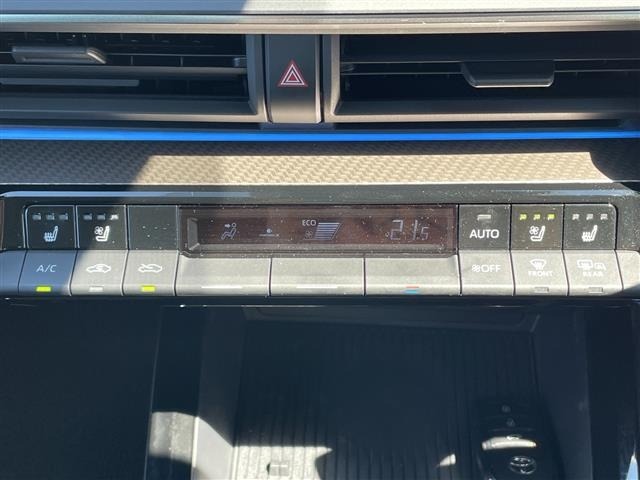 Toyota PRIUS 2024 7023893-11