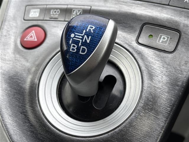 Toyota PRIUS 2014 7023960-18