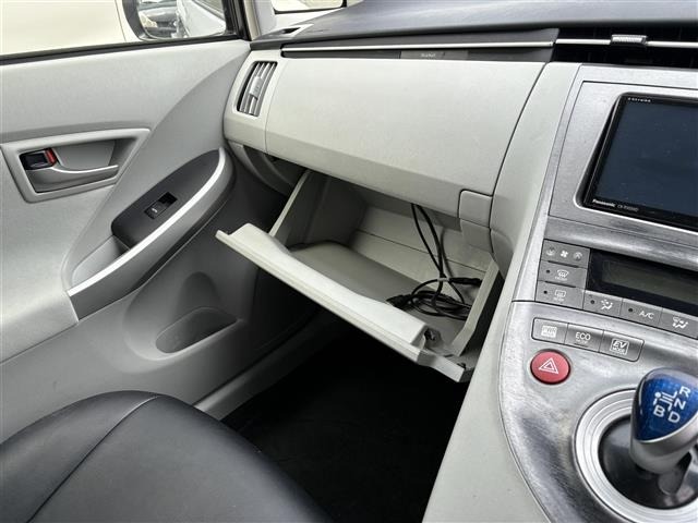 Toyota PRIUS 2014 7023960-5
