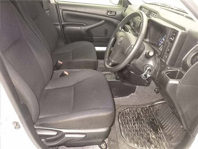 Toyota PROBOX VAN 2021 7017940-5