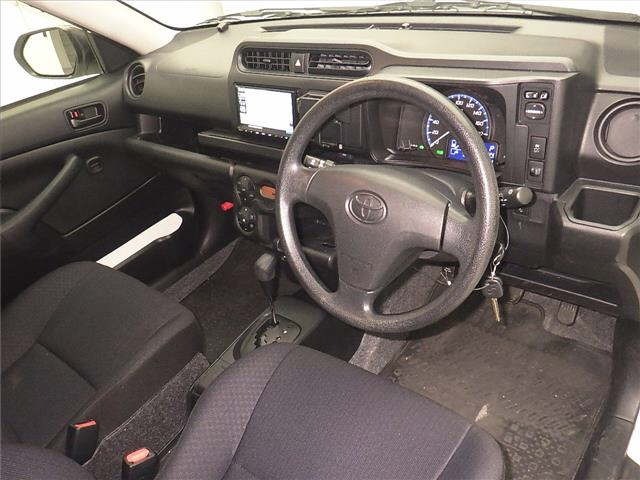 Toyota PROBOX VAN 2023 7017941-3