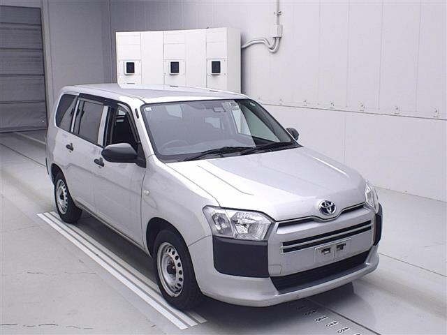Toyota PROBOX VAN 2022 7017942-0