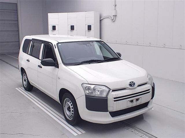 Toyota PROBOX VAN 2021 7017945-0