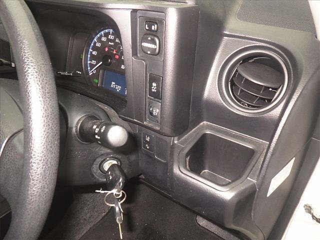 Toyota PROBOX VAN 2021 7017945-8