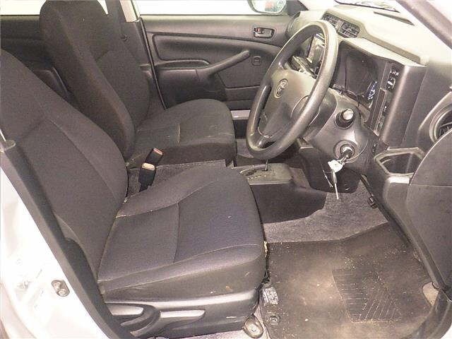 Toyota PROBOX VAN 2021 7017950-5