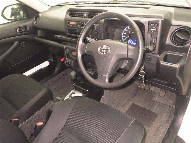 Toyota PROBOX VAN 2021 7017958-3