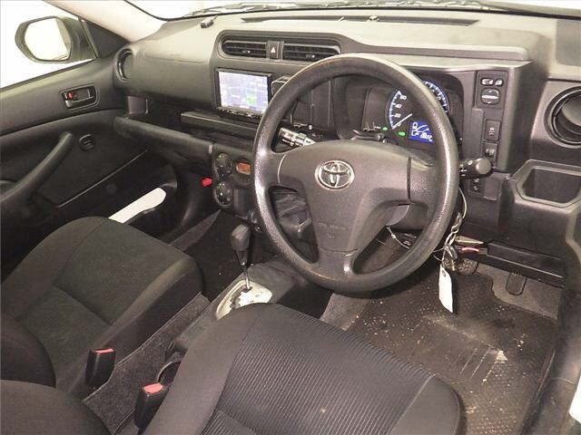 Toyota PROBOX VAN 2022 7017981-3