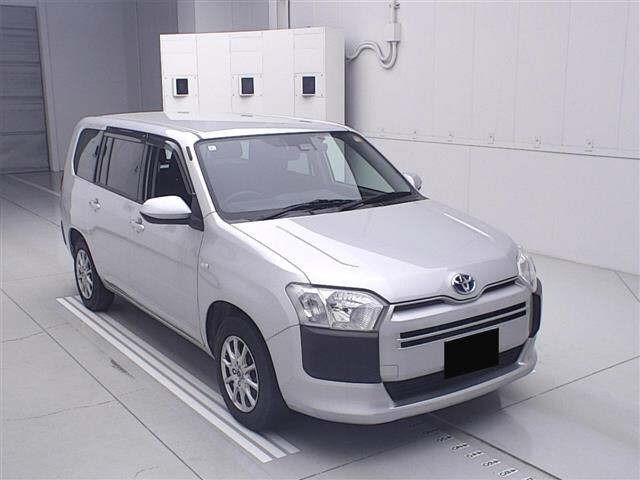 Toyota PROBOX VAN 2021 7017987-0