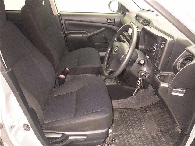 Toyota PROBOX VAN 2021 7017988-5