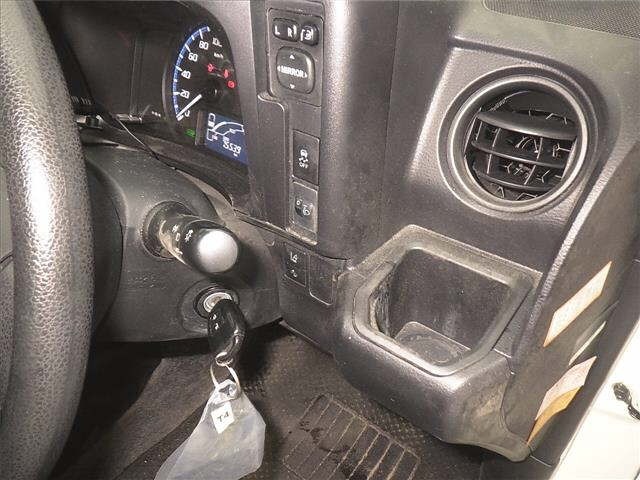 Toyota PROBOX VAN 2023 7017999-8