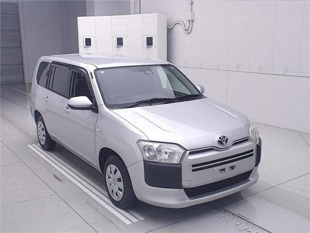 Toyota PROBOX VAN 2021 7018057-0