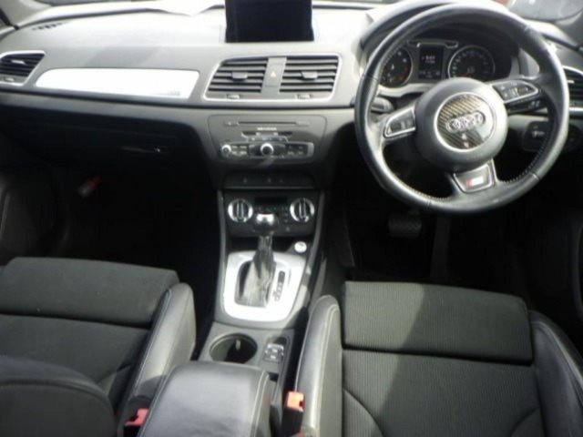 Audi Q3 2014 7011469-3