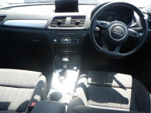Audi Q3 2018 7011475-3