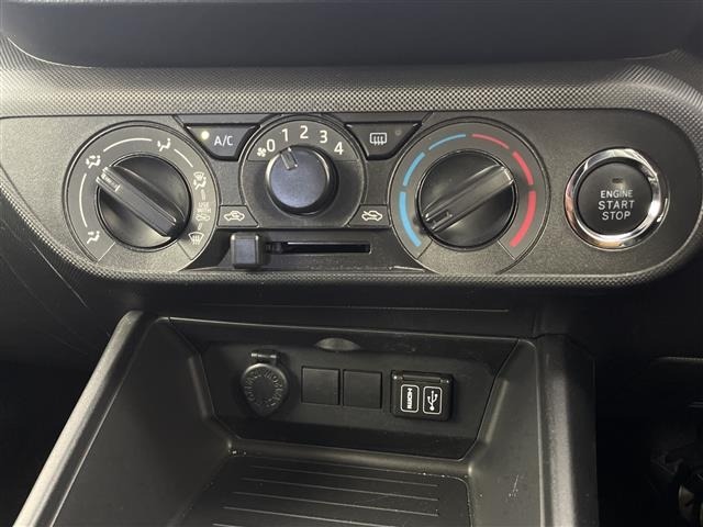 Daihatsu ROCKY 2023 7005534-3