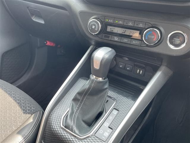 Daihatsu ROCKY 2020 7005612-3