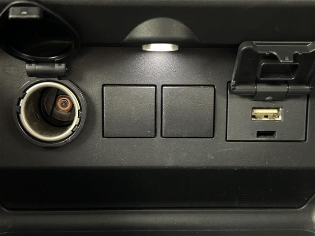 Daihatsu ROCKY 2019 7005670-12